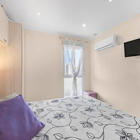 Yovalu Con Balcon Apartment Torrevieja