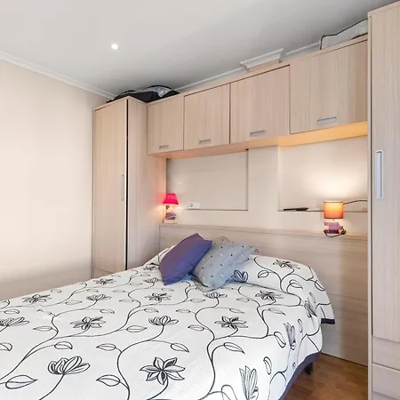 Yovalu Con Balcon Apartmán *